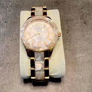 Guess Watch Goddess Rose Gold Stainless Steel Guess Treasure Rose Gold Dial Women 26mm main image 4